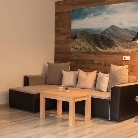 Hochsitz Apartment *